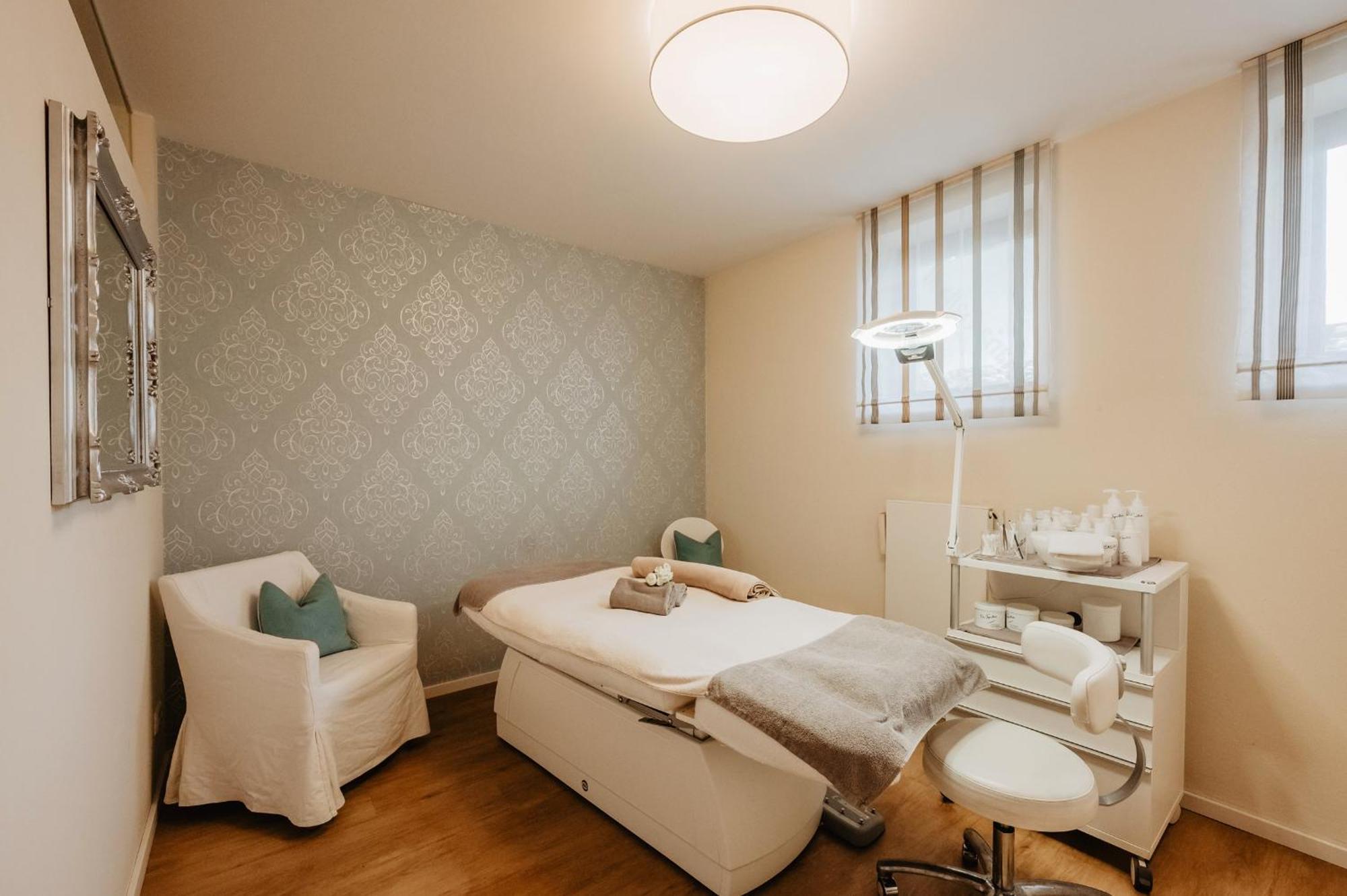 Churfuerstenhof Wellnesshotel Бад-Бирнбах Экстерьер фото